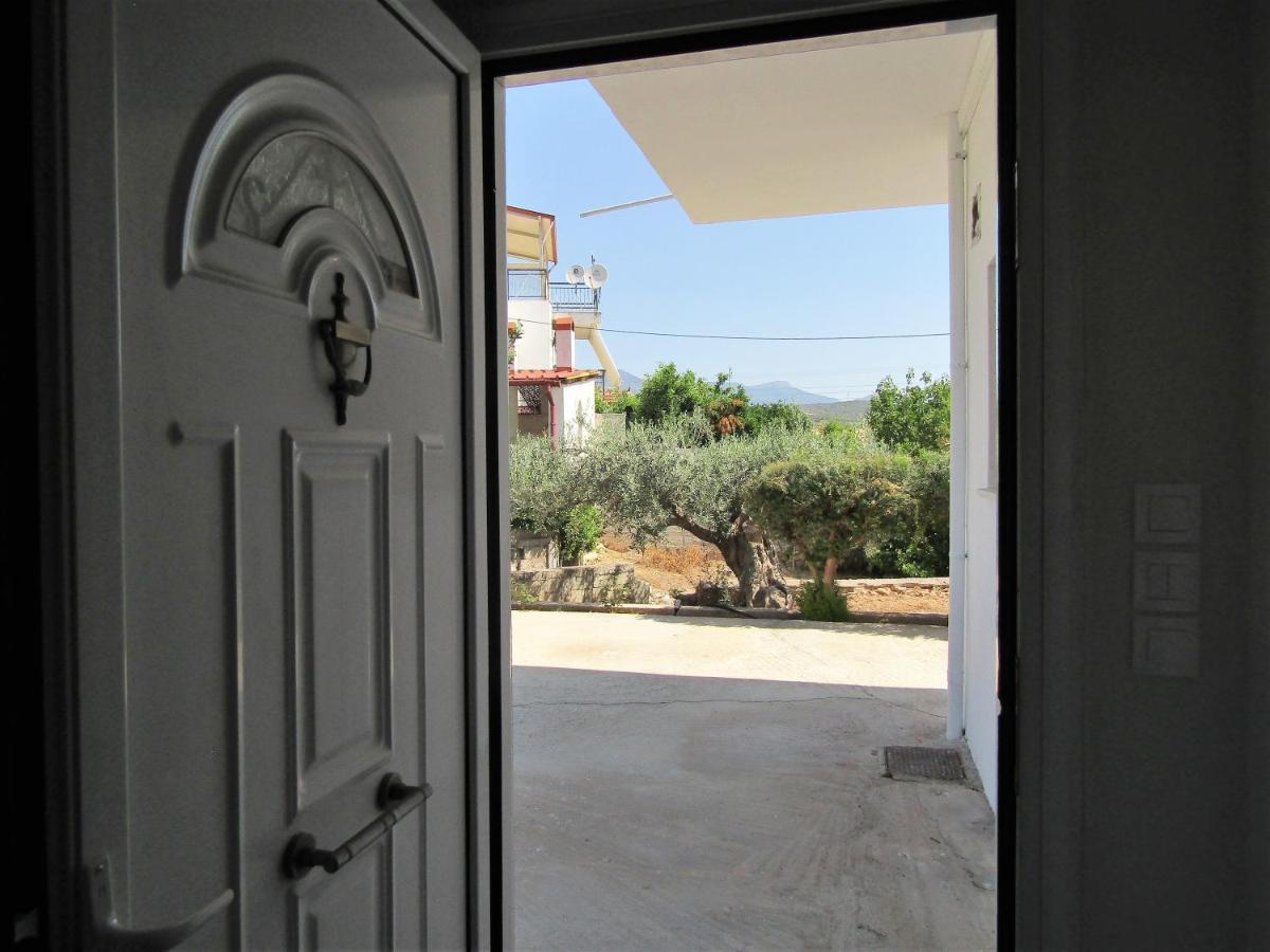 The Byzantine Wall House Isthmia Exterior foto